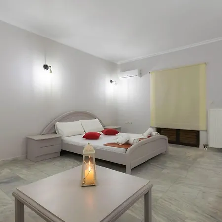 Aparthotel The Lofos