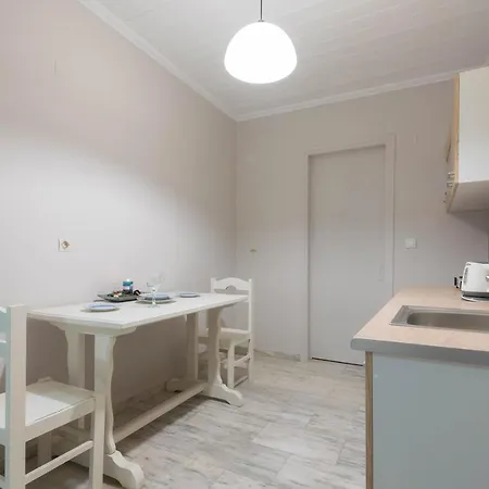 Aparthotel The Lofos *